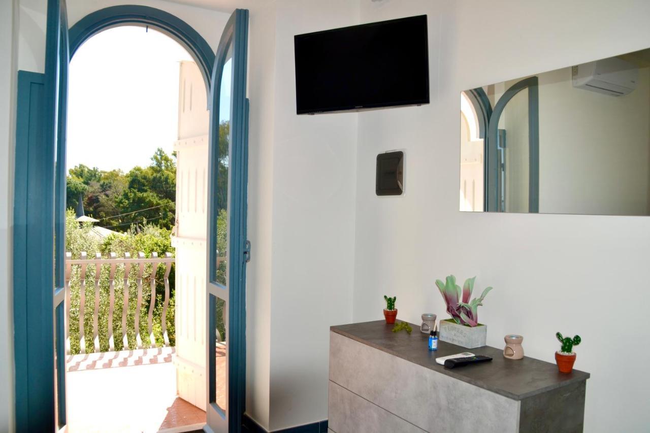 Sperlonga Paradise Suites 500M Dal Mare In Estate Servizio Navetta Per Sperlonga Centro ภายนอก รูปภาพ