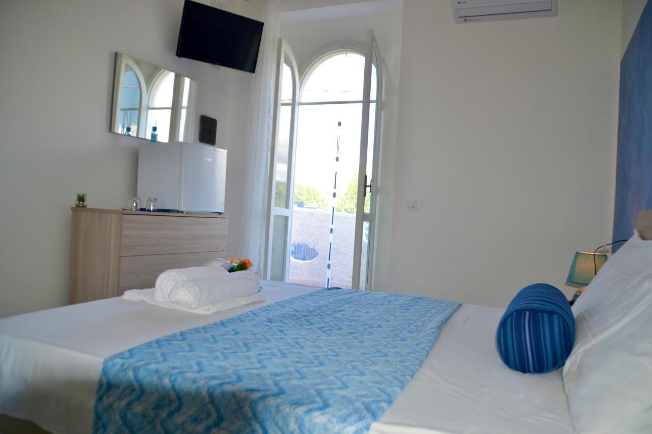 Sperlonga Paradise Suites 500M Dal Mare In Estate Servizio Navetta Per Sperlonga Centro ภายนอก รูปภาพ