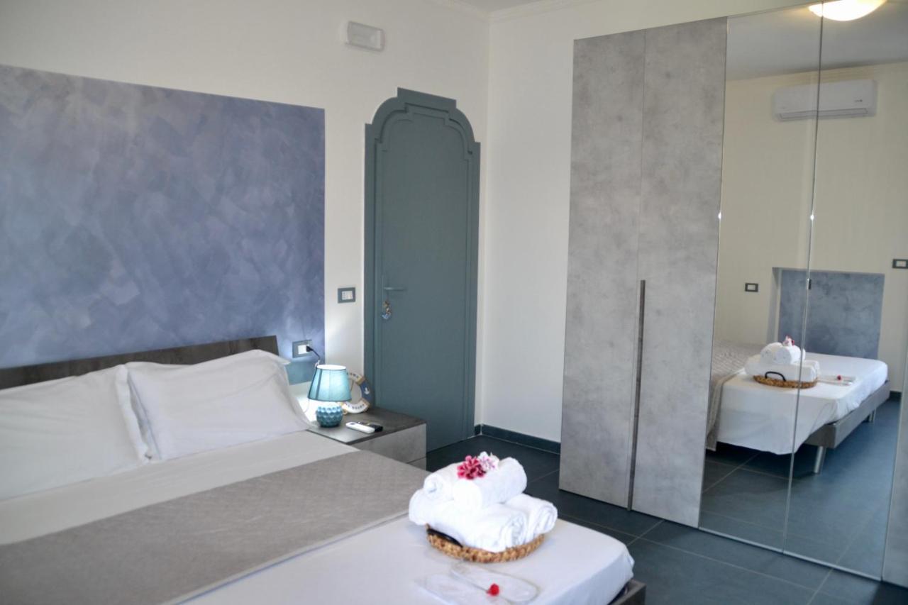Sperlonga Paradise Suites 500M Dal Mare In Estate Servizio Navetta Per Sperlonga Centro ภายนอก รูปภาพ