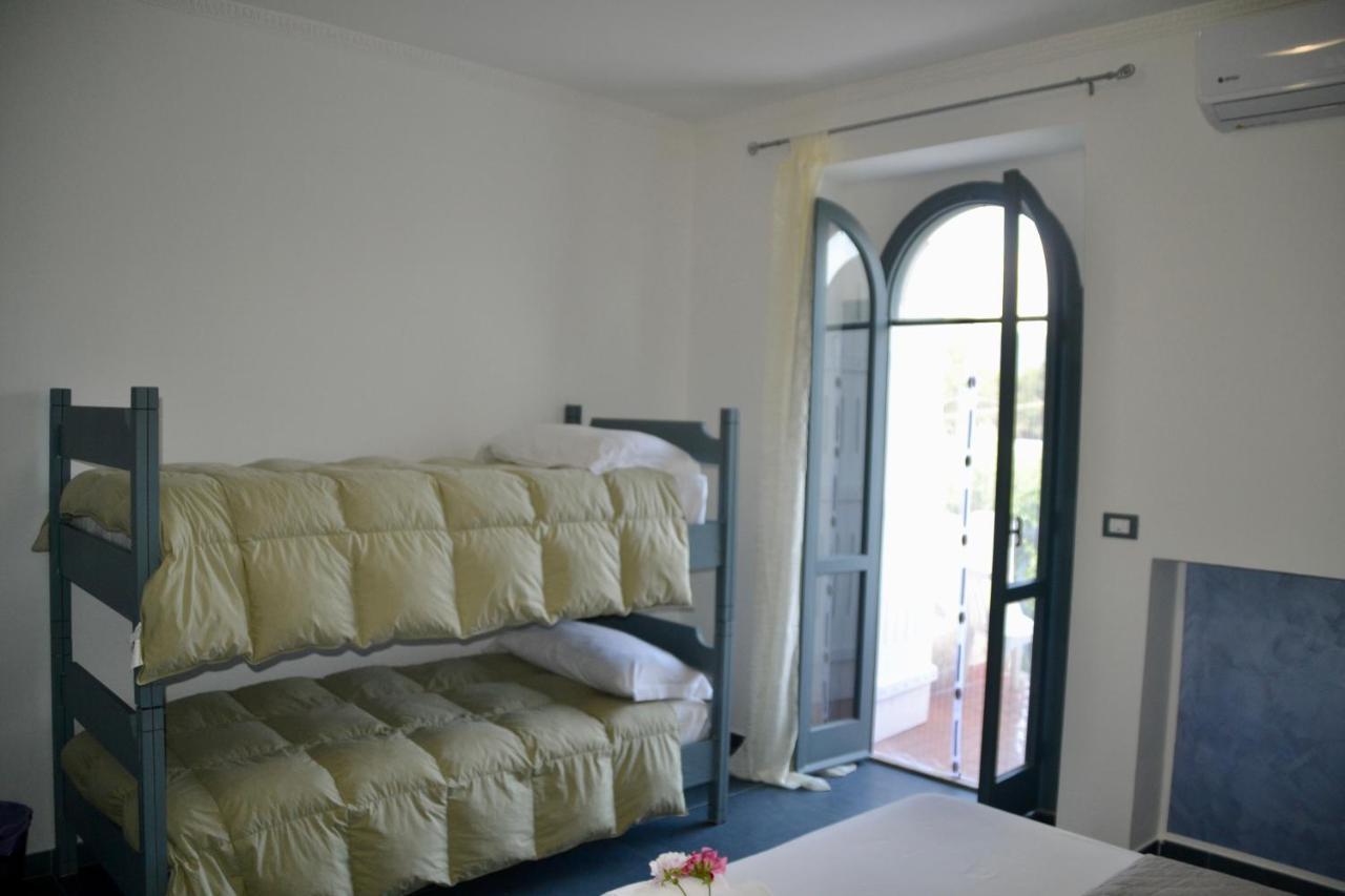 Sperlonga Paradise Suites 500M Dal Mare In Estate Servizio Navetta Per Sperlonga Centro ภายนอก รูปภาพ